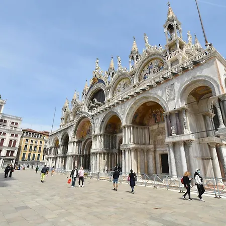 La Guglia Mit Wi-fi By Interhome * Venedig